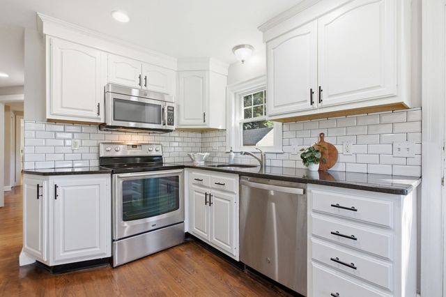 3 Palmer Hill Avenue, Reading, MA 01867