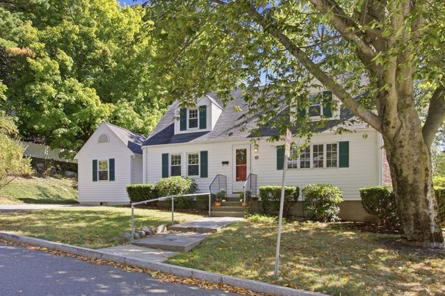 3 Palmer Hill Avenue, Reading, MA 01867
