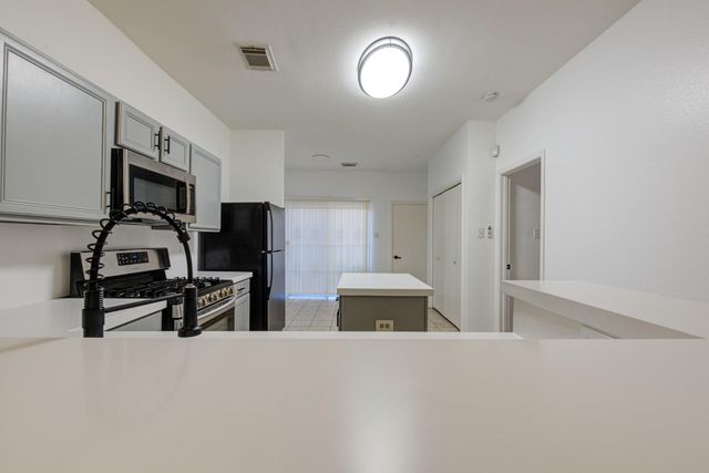 11760 Jelicoe Drive, Houston, TX 77047