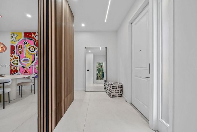 421 NW 17th St, Fort Lauderdale, FL 33311