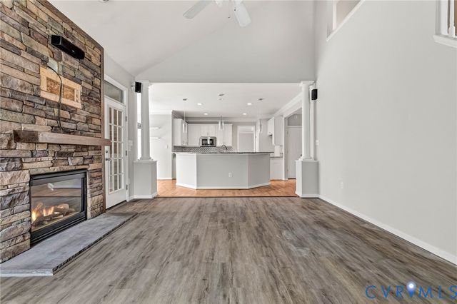 11162 Manor View Dr, Mechanicsville, VA 23116