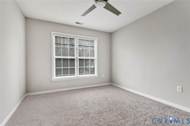 11162 Manor View Dr, Mechanicsville, VA 23116