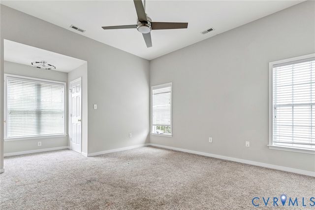 11162 Manor View Dr, Mechanicsville, VA 23116