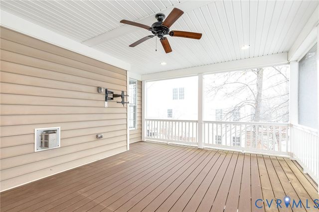 11162 Manor View Dr, Mechanicsville, VA 23116