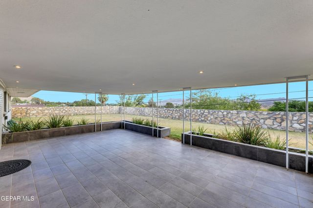 4011 LAS VEGAS Drive, El Paso, TX 79902