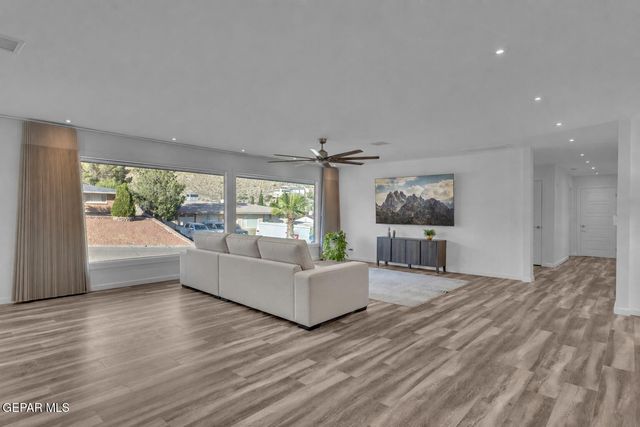 4011 LAS VEGAS Drive, El Paso, TX 79902