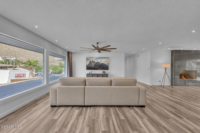 4011 LAS VEGAS Drive, El Paso, TX 79902