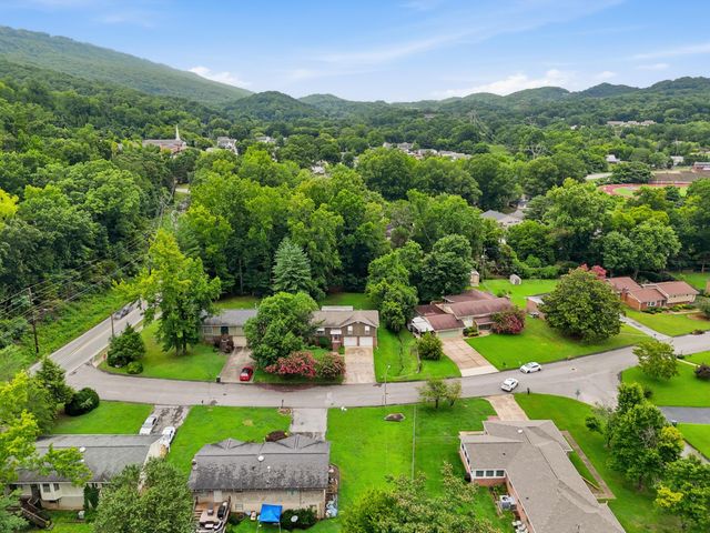 3562 Valley Trail, Chattanooga, TN 37415