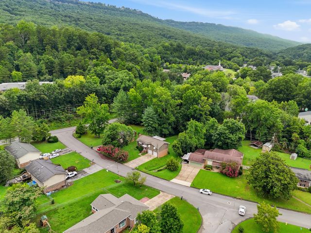3562 Valley Trail, Chattanooga, TN 37415