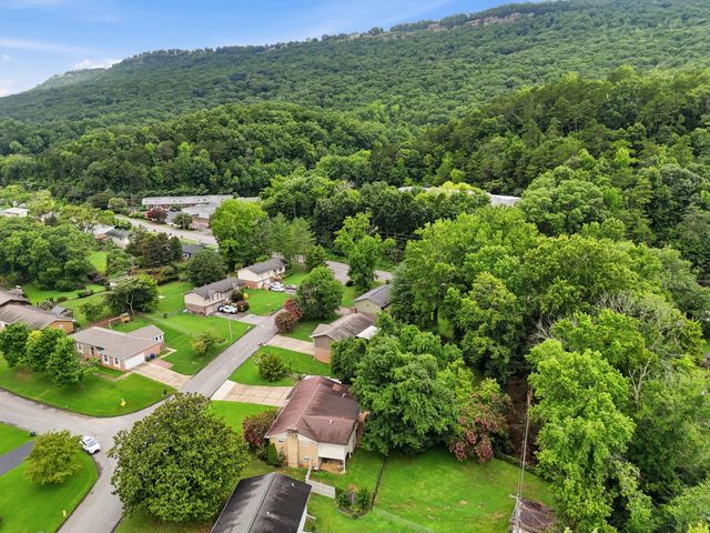 3562 Valley Trail, Chattanooga, TN 37415