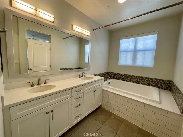 175 Fixie, Irvine, CA 92618
