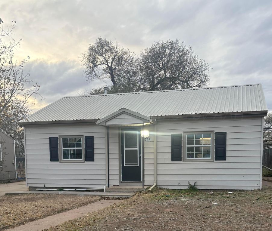 706 S BIRMINGHAM Street, Amarillo, TX 79104