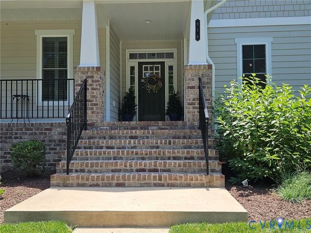 816 Chapman St, Ashland, VA 23005