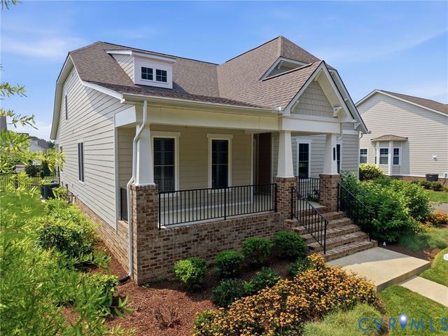 816 Chapman St, Ashland, VA 23005