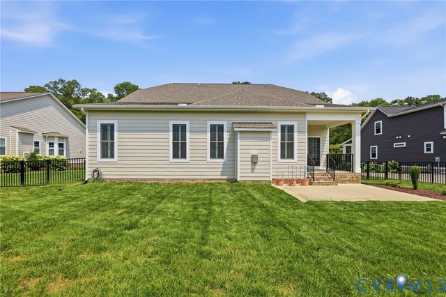 816 Chapman St, Ashland, VA 23005