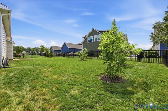 816 Chapman St, Ashland, VA 23005
