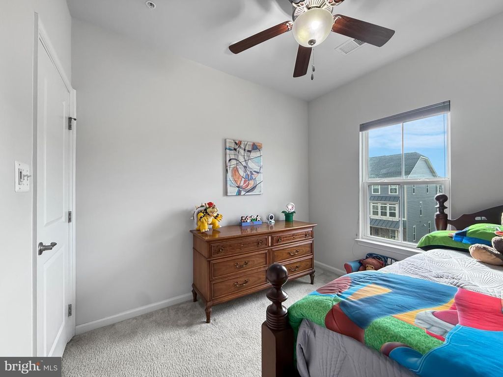 Image 14 of property listing at 536 WILLOW BEND DR, Glen Burnie, MD 21060
