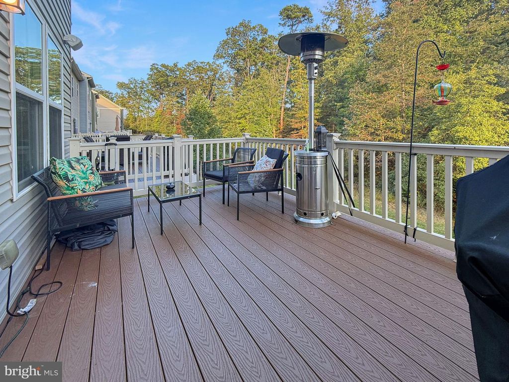 Image 33 of property listing at 536 WILLOW BEND DR, Glen Burnie, MD 21060
