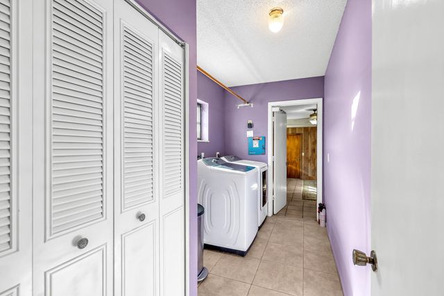 1803 NW 88th Way, Coral Springs, FL 33071