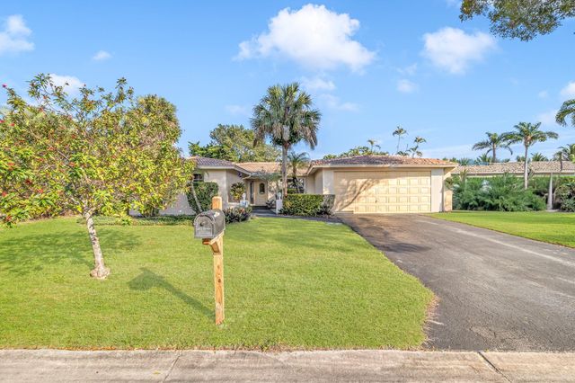 1803 NW 88th Way, Coral Springs, FL 33071