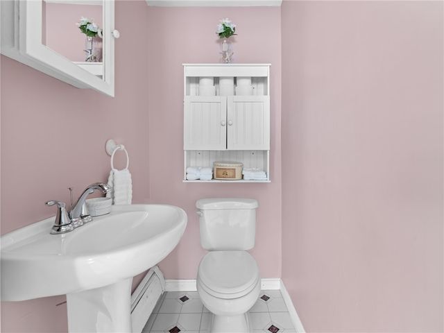 28 Jefferson Avenue, East Providence, RI 02915