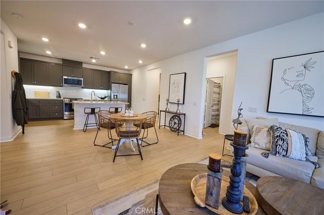 1000 Lasso 303, Rancho Mission Viejo, CA 92694