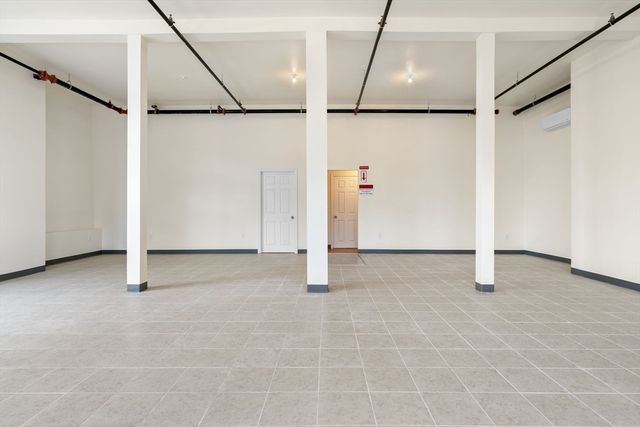 1 Glenwood St 6, Malden, MA 02148