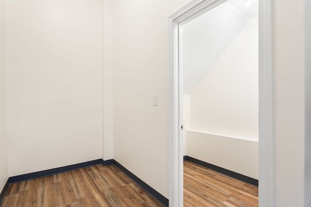 1 Glenwood St 6, Malden, MA 02148