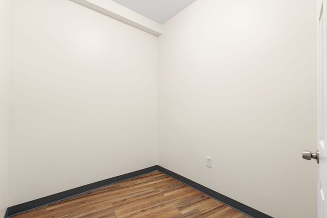 1 Glenwood St 6, Malden, MA 02148