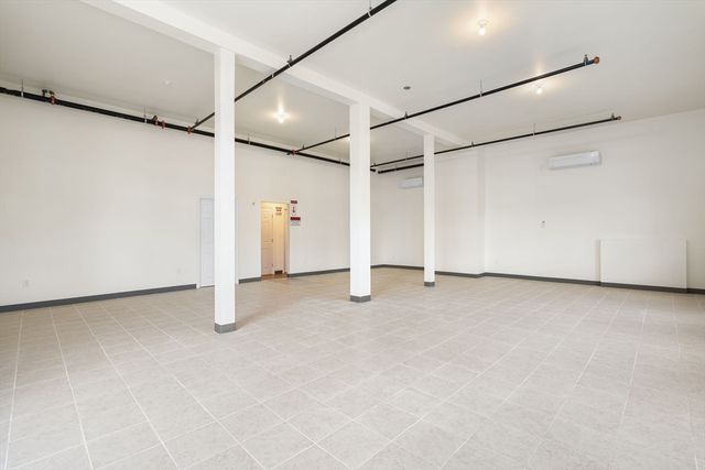 1 Glenwood St 6, Malden, MA 02148