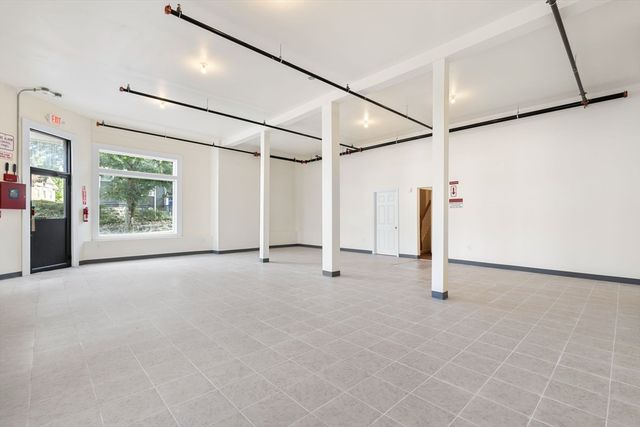 1 Glenwood St 6, Malden, MA 02148