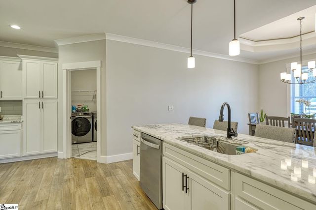 18630 Ashville Highway, Campobello, SC 29322