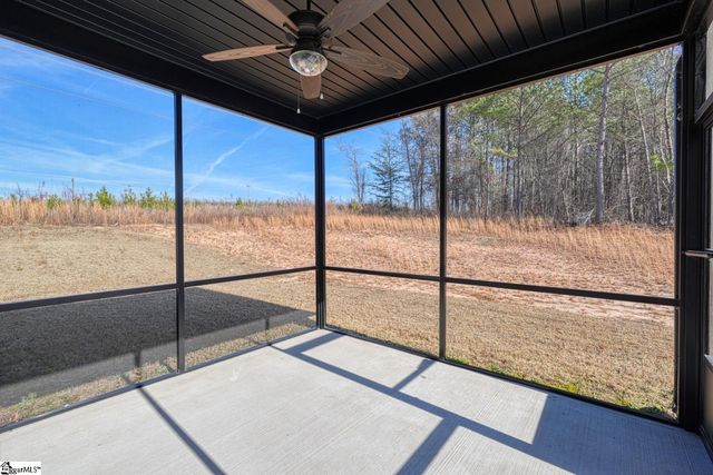 18630 Ashville Highway, Campobello, SC 29322