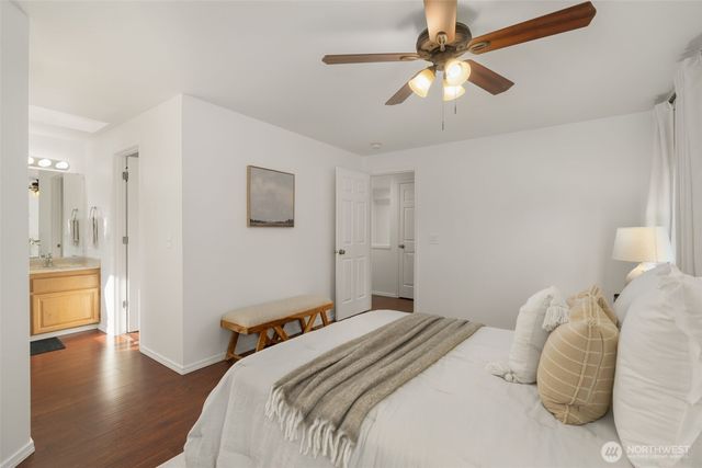 20721 122nd Place SE, Kent, WA 98031