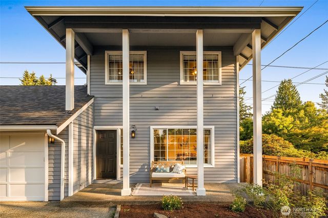20721 122nd Place SE, Kent, WA 98031