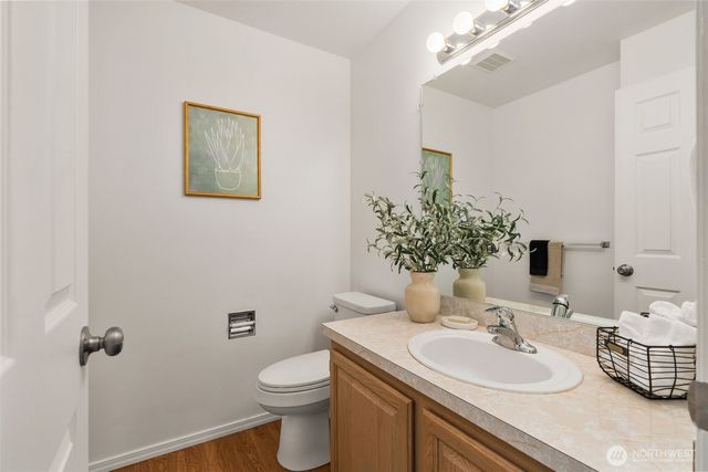 20721 122nd Place SE, Kent, WA 98031