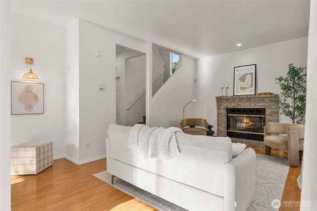 20721 122nd Place SE, Kent, WA 98031