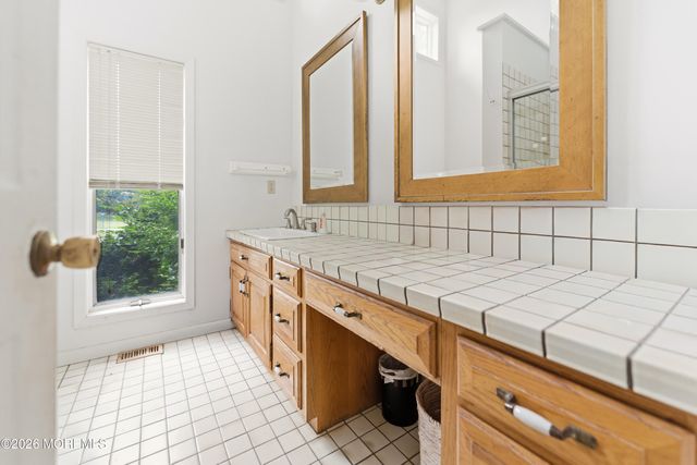 481 E Freehold Road, Freehold, NJ 07728