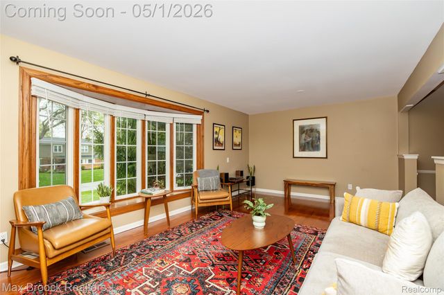 2275 Park Ridge Drive, Bloomfield Hills, MI 48304
