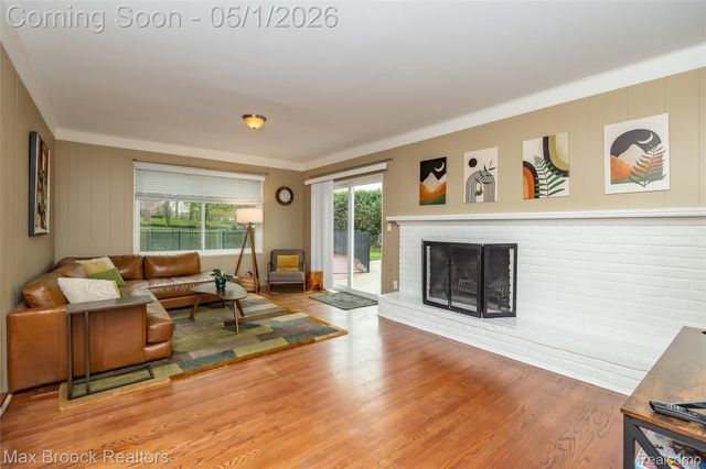 2275 Park Ridge Drive, Bloomfield Hills, MI 48304