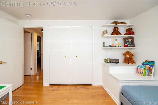 2275 Park Ridge Drive, Bloomfield Hills, MI 48304
