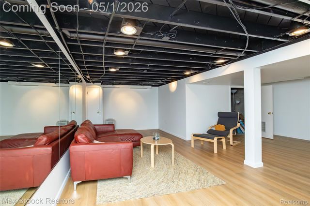 2275 Park Ridge Drive, Bloomfield Hills, MI 48304