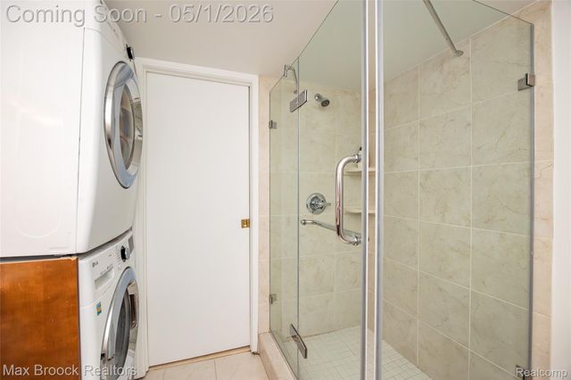 2275 Park Ridge Drive, Bloomfield Hills, MI 48304