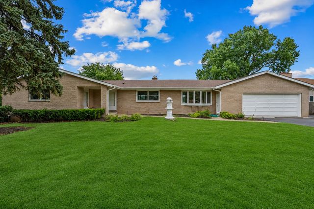 36897 N Nathan Hale Drive, Lake Villa, IL 60046