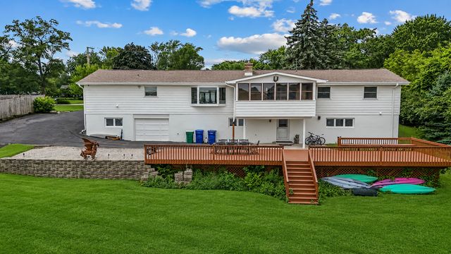 36897 N Nathan Hale Drive, Lake Villa, IL 60046