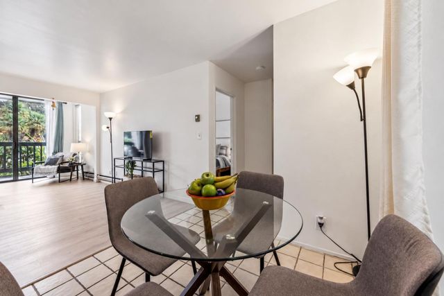 425 Anchor Road 104, San Mateo, CA 94404