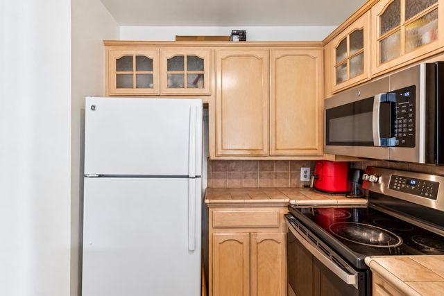 425 Anchor Road 104, San Mateo, CA 94404