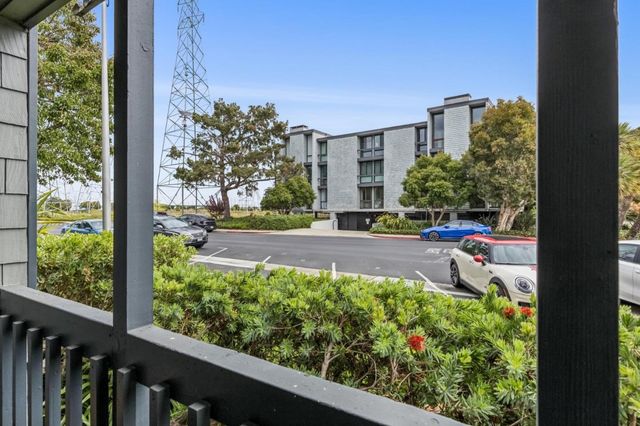 425 Anchor Road 104, San Mateo, CA 94404