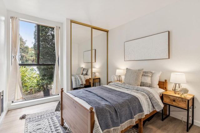 425 Anchor Road 104, San Mateo, CA 94404