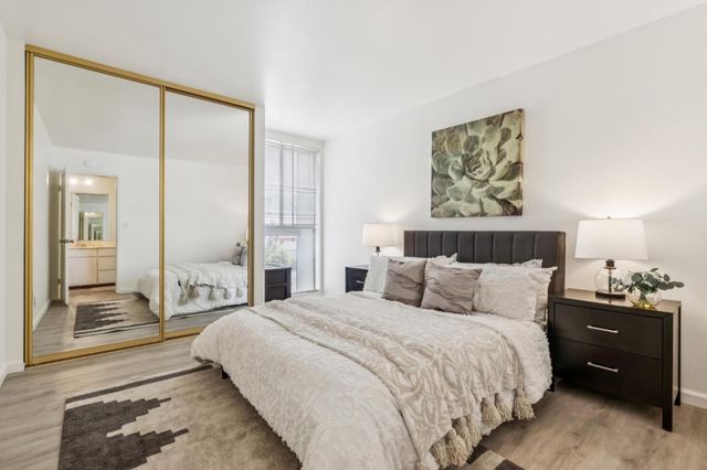 425 Anchor Road 104, San Mateo, CA 94404